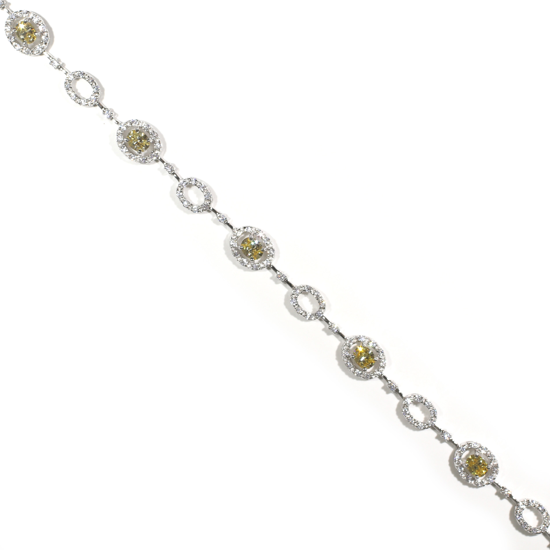 Canary Halo Bracelet